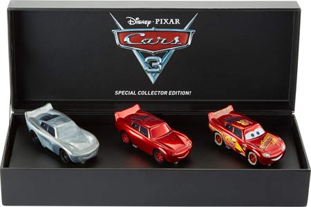 Painted Die-Cast Lightning McQueen from the Cars 3 series, Mattel 1:55 diecast on its card