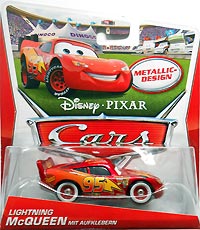 Lightning McQueen mit Aufklebern on its card