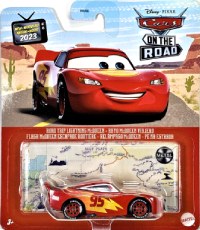 Road Trip Lightning McQueen on its card